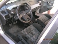 uT2j
